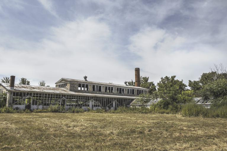 Bâtiment industriel désaffecté